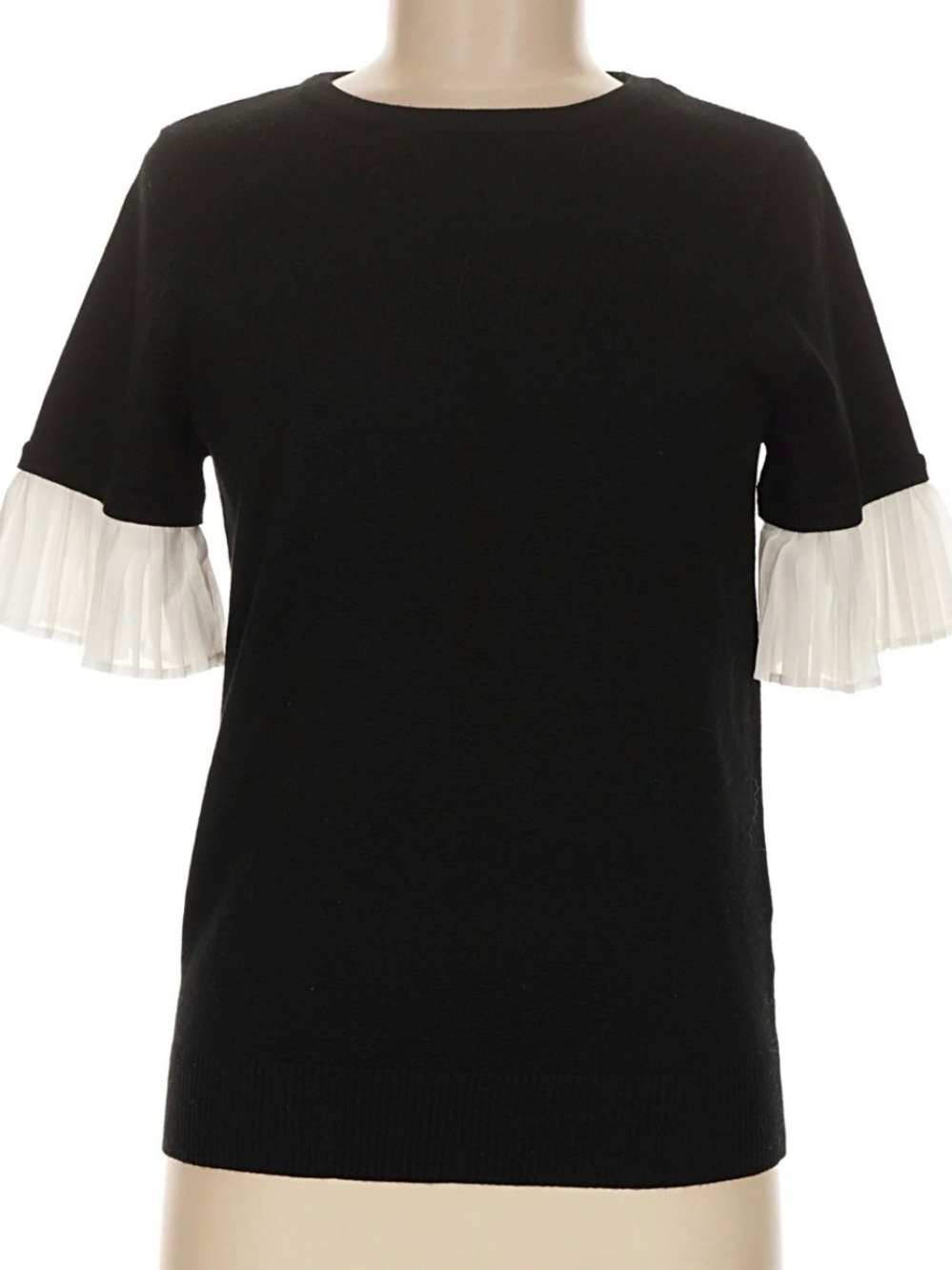 Vila Milano black knit sweater top featuring short sleeves with contrasting whit